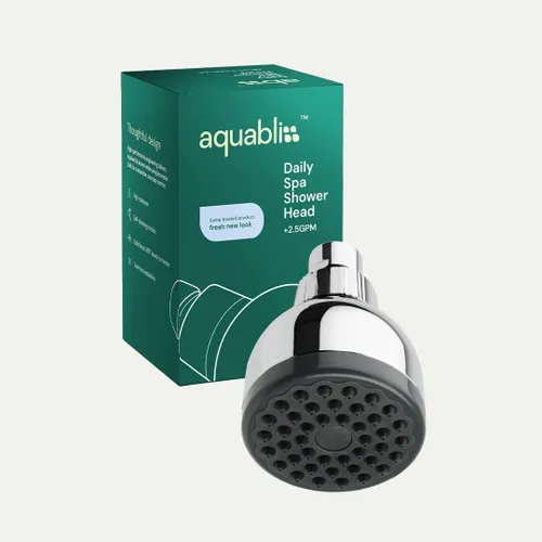 Vista 2 de AquaBliss Filtro de ducha revitalizante SF100 + 1 cartucho SFC100 adicional y cabezal de ducha de alta presión TurboSpa de 3 pulgadas, cromado