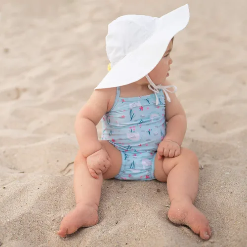 Vista 2 de Green Sprouts Baby Girls Brim Sun Protection Hat Coral