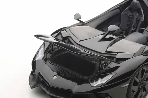 Vista 3 de AUTOart 74676 1/18 - Signatura: Lamborghini Aventador J, Negro