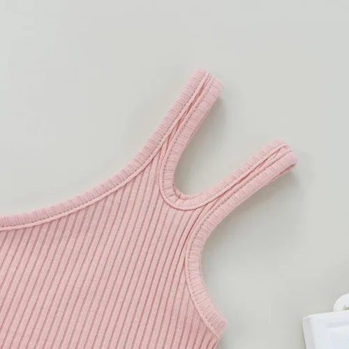 Vista 4 de iddolaka Conjunto de dos piezas de algodón con un hombro y pantalones cortos de color sólido, ropa casual de verano