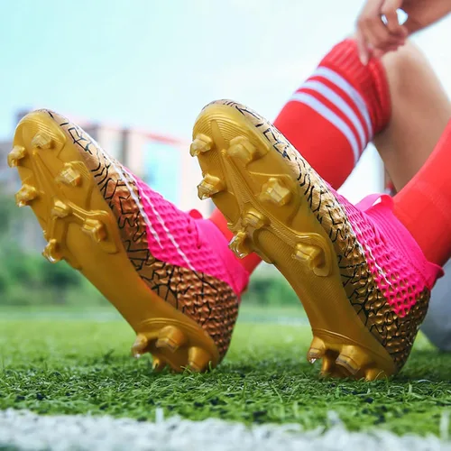 Vista 5 de BIAJIAZHUA Tacos de fútbol para hombre, cómodos tacos de fútbol de alto agarre para jóvenes, zapatos de fútbol de entrenamiento atlético de alta