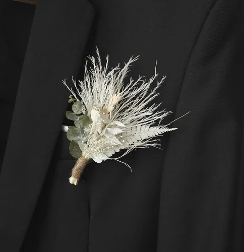 Vista 12 de Flores secas blancas Boho Pampas Boutonniere secas, ramo de flores secas rústicas, pin de solapa para mujeres/novios para hombres (B01)