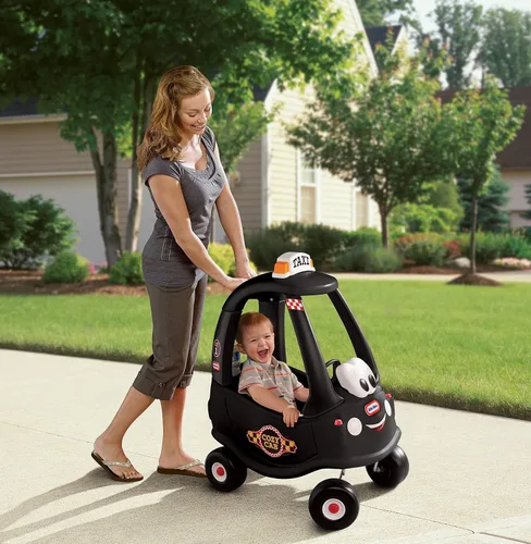 Vista 3 de Little Tikes Black Taxi Cozy Coupe Riding Game with Horns That Really Works, Snap Switch and Tank Lid