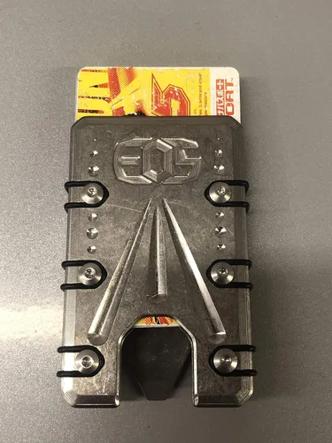 Vista 4 de Titular de la tarjeta de la cartera de titanio con clip de dinero EOS 20