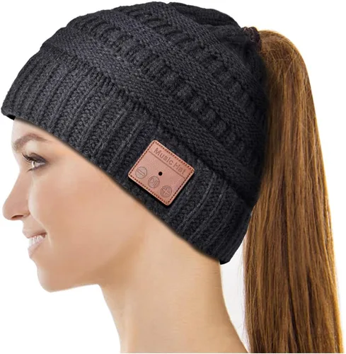 Vista 8 de Gorro Bluetooth de Pompón de HIGHEVER para Hombres y Mujeres V5.0, Relleno de Calcetas Navideñas, Inalámbrico, Gorro Musical con Altavoz