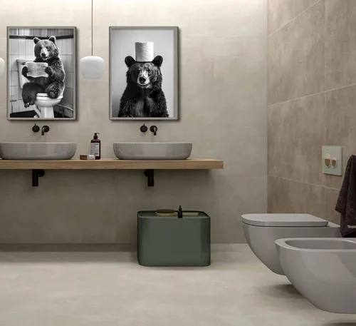 Vista 9 de Divertido lienzo de oso negro para baño, arte de pared moderno en blanco y negro, imágenes de adorable oso con impresiones de papel higiénico, obras