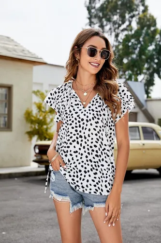 Vista 4 de SimpleFun Blusa de verano de manga corta con cuello en V floral para mujer