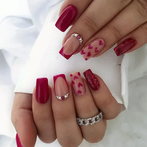 Vista 18 de Uñas postizas a presión para San Valentín, uñas postizas cortas cuadradas MABKJLF nude con diseños de labios, cobertura completa, pegamento