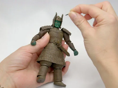 Vista 4 de Kaiyodo Daimajin Revoltech SciFi Super Poseable Figura de acción #002