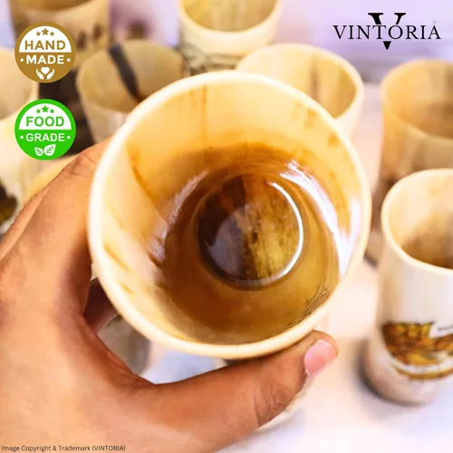 Vista 3 de Viking Nordic - Juego de tazas de cuerno para beber, jarra de cuerno de buey genuino con diseño de nudo celta, perfecto para aguamiel, cerveza