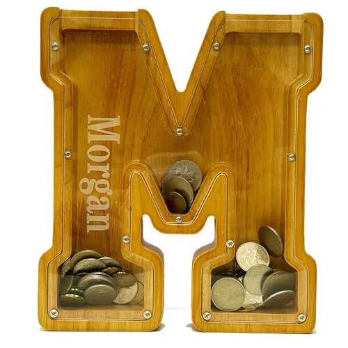 Vista 3 de Alcancía Personalizada de Madera con Alfabeto -Alcancía de Niños -Alcancía para Niños y Niñas -Alcancía de Monedas -Banco -Puede Usarse como Regalo