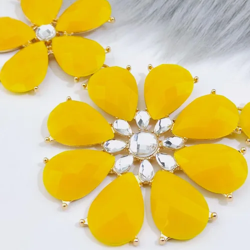 Vista 5 de Firstmeet Collar llamativo de flores brillantes con pendientes