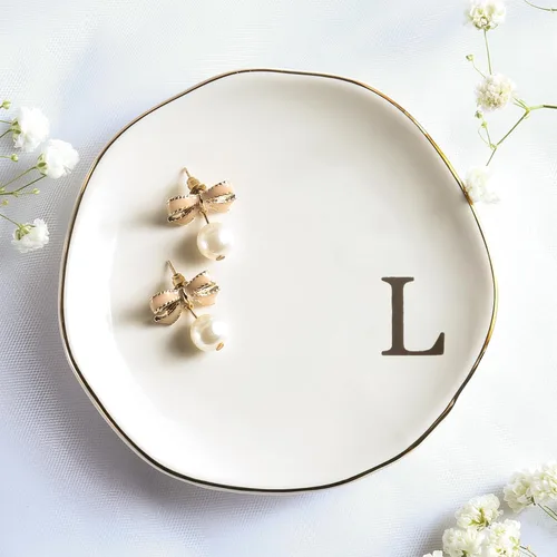 Vista 15 de Bandeja de Cerámica para Joyas, Plato para Anillos, Personalizada con Monograma S, Regalos de Compromiso y Boda, para Cumpleaños, Día de la Madre