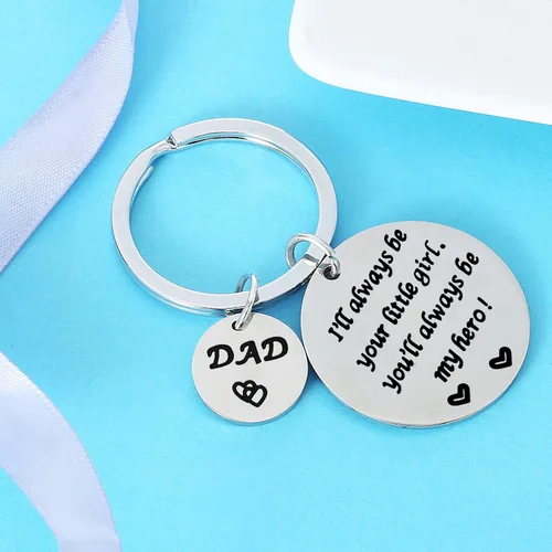 Vista 4 de Nimteve Regalos para papá de hijo, hija, papá, llavero para padre, etiquetas para papá, joyería para el día del padre, cumpleaños, Llavero Hero Dad