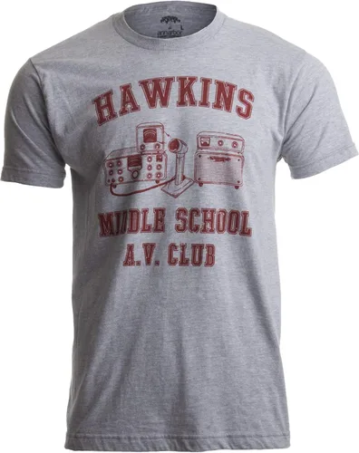 Vista 2 de Ann Arbor camiseta Co Hawkins Middle School Av Club estilo clásico 80s disfraz AV Hawkin playera