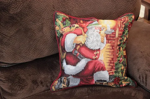 Vista 4 de Tache Home Fashion Funda de almohada 16 x 16 Down The Chimney