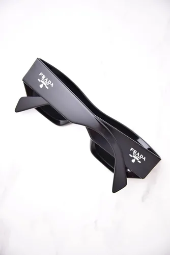 Vista 6 de Prada Gafas de sol PR A 1 S 16K08Z Negro Gris Oscuro, Negro Gris Oscuro