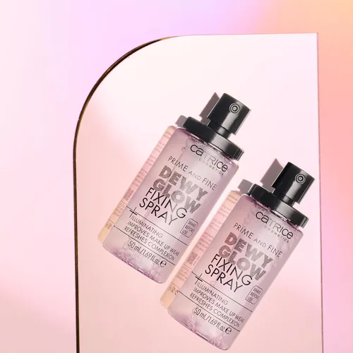 Vista 5 de Catrice Paquete 020 en aerosol iluminador de brillo húmedo y brillo bajo los ojos Prime & Fine Maquillaje de cobertura completa Vegano y libre