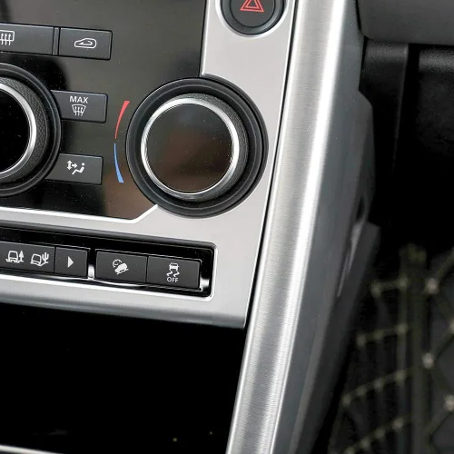 Vista 4 de YIWANG ABS cromo centro control salida de aire panel de ventilación cubierta marco ajuste para Land Rover Discovery Sport 2015+coche accesorios