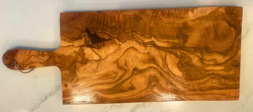 Vista 14 de Tabla de charcutería de madera de olivo rústica hecha a mano de 16" con borde de corteza por Orchard Hardwoods - Bandeja para cortar, picar, servir.