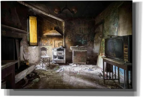 Vista 3 de Epic Graffiti 'Vintage Kitchen' de Roman Robroek, arte de pared en lienzo, 18 x 12 pulgadas