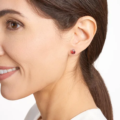 Vista 10 de Amazon Essentials Aretes redondos de plata de ley con piedra natal (anteriormente colección Amazon)