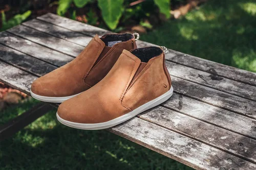 Vista 5 de OLUKAI Hawai'iloa Manu Hope - Botines para mujer, suaves y cómodos, impermeables, de cuero de grano completo, paneles elásticos para ajuste