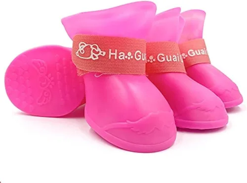 Vista 2 de Botas de lluvia de goma antideslizantes y impermeables para perros, color caramelo, cubierta para patas (negro, S)