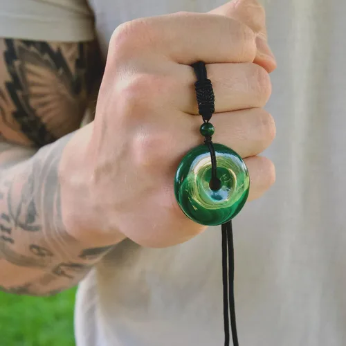 Vista 6 de Collar de malaquita colgante de cristal verde Joyería espiritual Reiki para hombres y mujeres, Cristal, No es una piedra preciosa