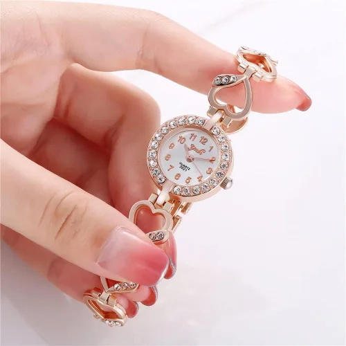 Vista 4 de Reloj con incrustaciones de diamantes de aleación para mujer, con forma de corazón, relojes de vestir, relojes de pulsera de cuarzo para mujer