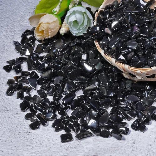 Vista 3 de Piedra pequeña de cristal de obsidiana negra con forma irregular, chips decorativos de cuarzo triturado para curación de joyas, decoración del hogar