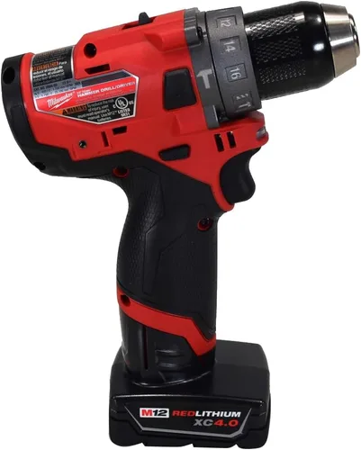Vista 4 de Milwaukee 2504-21XCC 12V Kit de taladro de martillo inalámbrico de 1/2 pulgada (batería, cargador, caja)