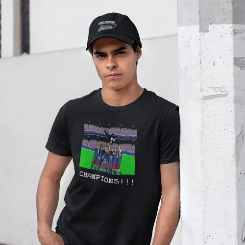 Vista 2 de Cutscene Classics 8-Bit Retro Gaming Soccer Moments - Camiseta para hombre
