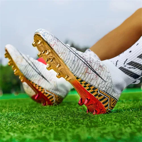 Vista 2 de KAEAEILSS Botas de fútbol para hombre, zapatos de fútbol, zapatos de punta, zapatos cómodos para adultos, atléticas, al aire libre
