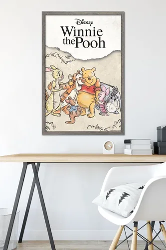 Vista 6 de Trends International Disney Winnie The Pooh - Póster de pared con dibujo grupal, 34 pulgadas de largo x 22.4 pulgadas, versión enmarcada en madera