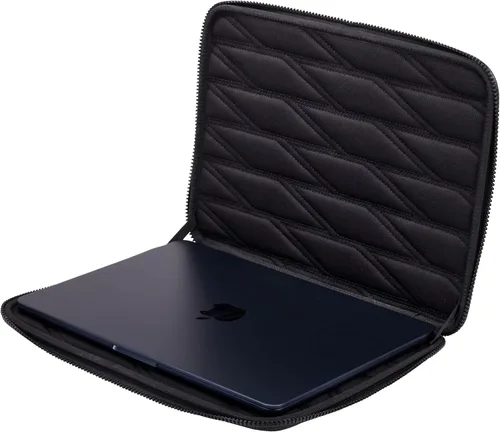 Vista 9 de Thule Gauntlet Sleeve - Se ajusta a MacBook de 14" - Protección exterior rígida - Interior acolchado previene arañazos y daños Negro