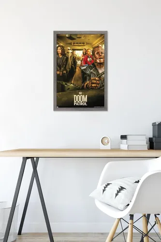 Vista 6 de Trends International DC Comics TV Doom Patrol - Póster de pared de una hoja de autobús, 22.4 pulgadas de largo x 14.7 pulgadas, versión enmarcada