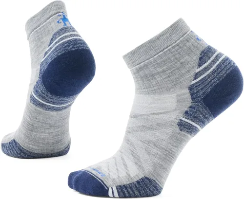 Vista 4 de Smartwool Calcetines tobilleros acolchados para hombre Negro