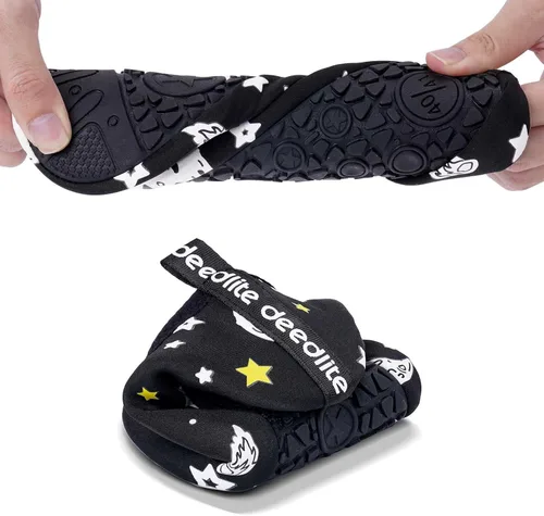 Vista 4 de Deedlite Zapatos de agua que cambian de color para mujeres, hombres y niños, zapatos casuales de senderismo acuáticos, calcetines para niños