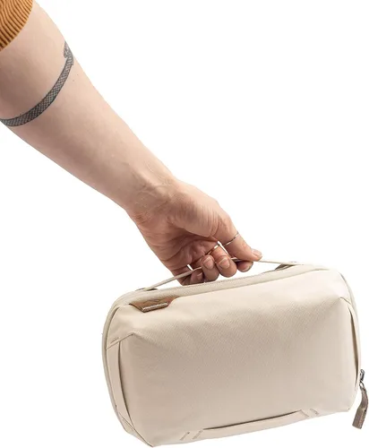 Vista 3 de Peak Design Tech Pouch (hueso) - El original