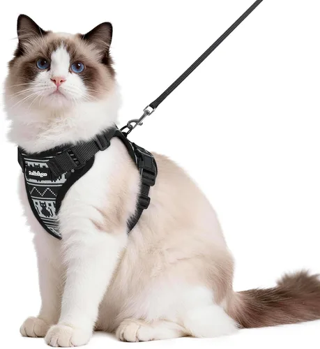 Vista 43 de rabbitgoo Cat Harness and Leash Set, Escape Proof Vest, Berry Pounce