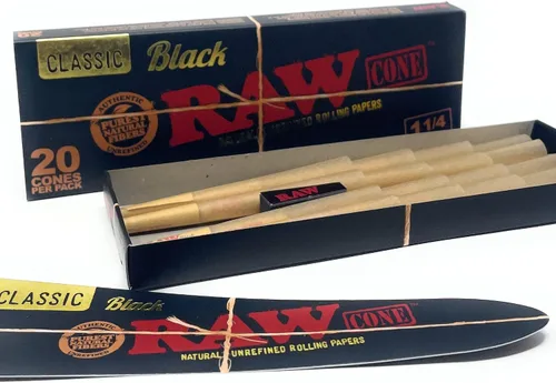 Vista 3 de RAW Conos negros 1 1/4 Tamaño: paquete de 20 unidades y cargador – Conos y puntas preenrollados patentados de combustión lenta, incluye adhesivo
