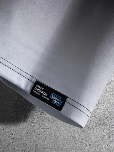 Vista 5 de OYOANGLE Conjunto de 2 piezas de camiseta de manga corta para hombre grande y alto y pantalones cortos con cordón en la cintura con bolsillo