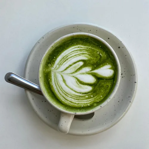Vista 2 de Dr. Weil Matcha Kari - Bolsa de 20 gramos de polvo de té verde matcha - Grado ceremonial japonés Auténtico polvo de té verde matcha japonés