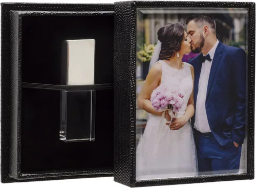Vista 2 de Neil Enterprises Elite Flash Drive Box con foto de cubierta de 2.875" x 3.875