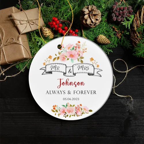 Vista 2 de Adorno personalizado de Mr and Mrs Always and Forever, adorno de recién casado, regalo de boda para pareja, adorno de primera Navidad para casados