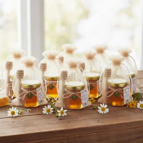Vista 4 de Adabocute Paquete de 20 mini tarros de miel con gotero, perfectos para regalos de baby shower y recuerdos de boda, incluye etiquetas colgantes