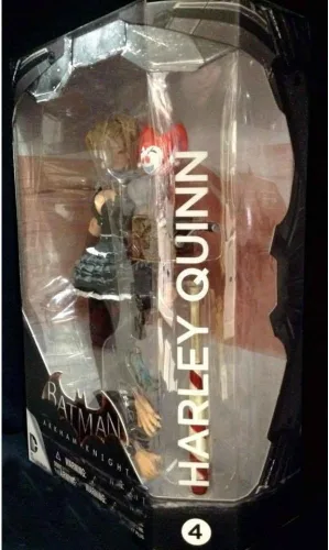 Vista 4 de Figura de acción de Batman DC Collectibles Batman: Arkham Knight: Harley Quinn