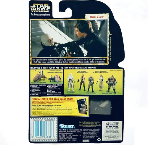 Vista 2 de Star Wars POTF2 Power of the Force Freeze Marco Darth Vader con casco extraíble y sable de luz