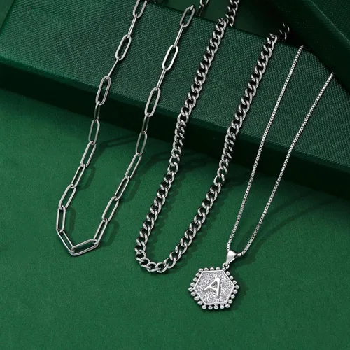 Vista 6 de Collares con iniciales M MOOHAM en capas, para mujer, chapados en oro de 14 quilates, con cadena de eslabones